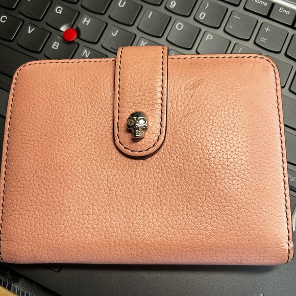 Pink Alexander, McQueen wallet - Picture 1 of 8